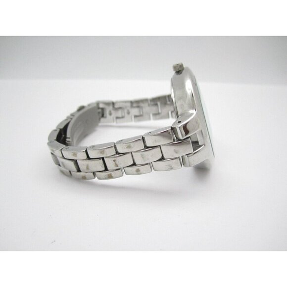 Women Liz Claiborne Quartz WR Analog 39mm Round Watch (H555) "New Battery" - Picture 7 of 9